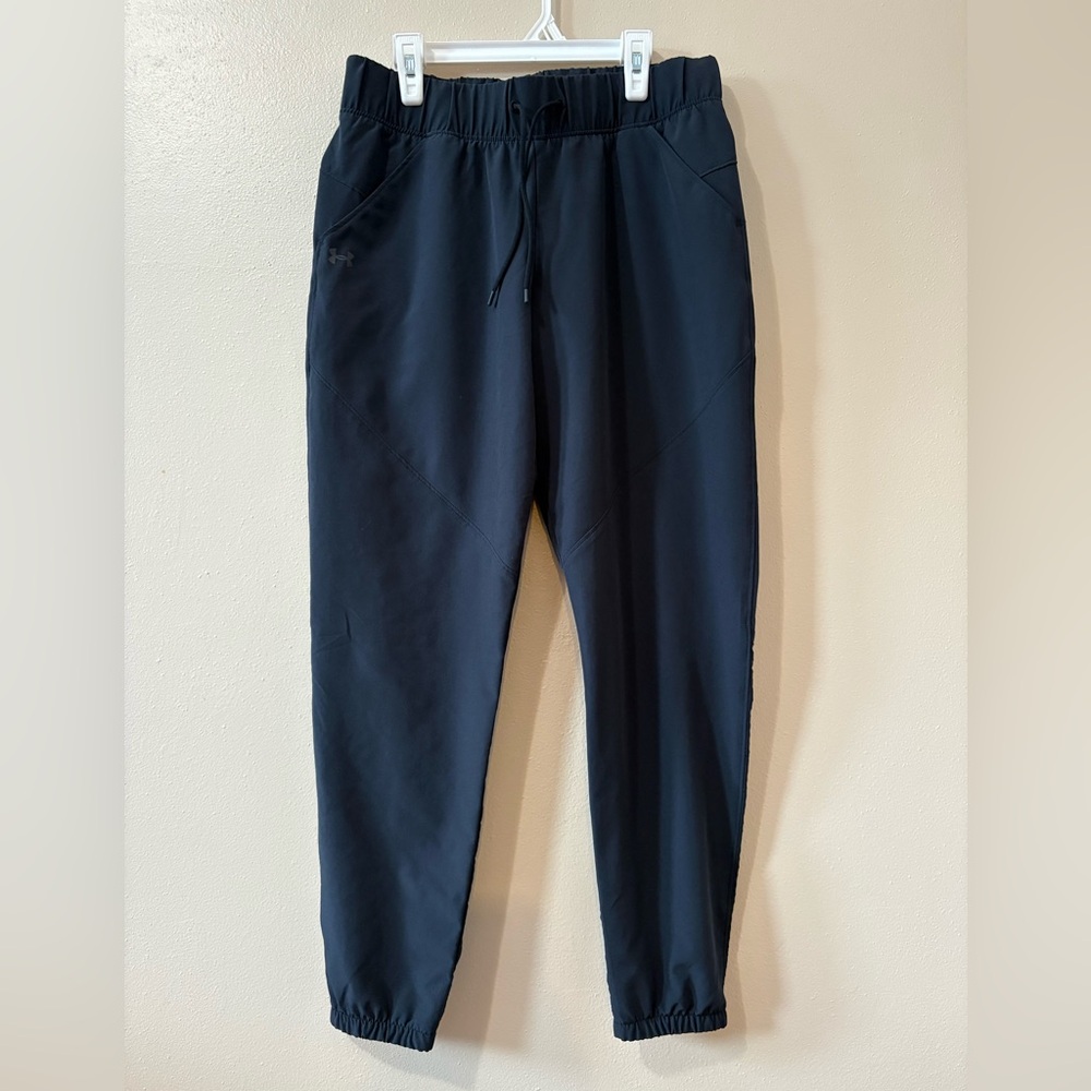 Under Armour Men's Black Joggers size small